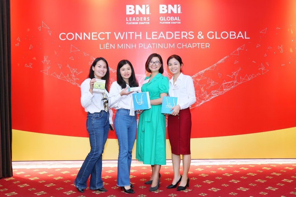Bà Nguyễn Đại Việt Chân, đại diện Kentek Pharma tham gia buổi giao lưu tại BNI Leaders.
